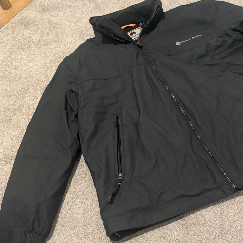 Men’s Jacket - Picture 2 of 6